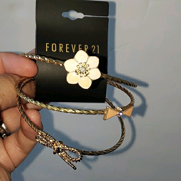 Forever 21 bangle bracelets - Picture 4 of 6